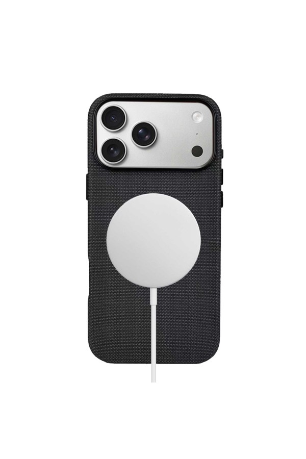 Coque en tissage technique avec MagSafe pour iPhone 18 /17 Pro- Noir